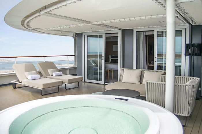 Accommodation on Le Bellot